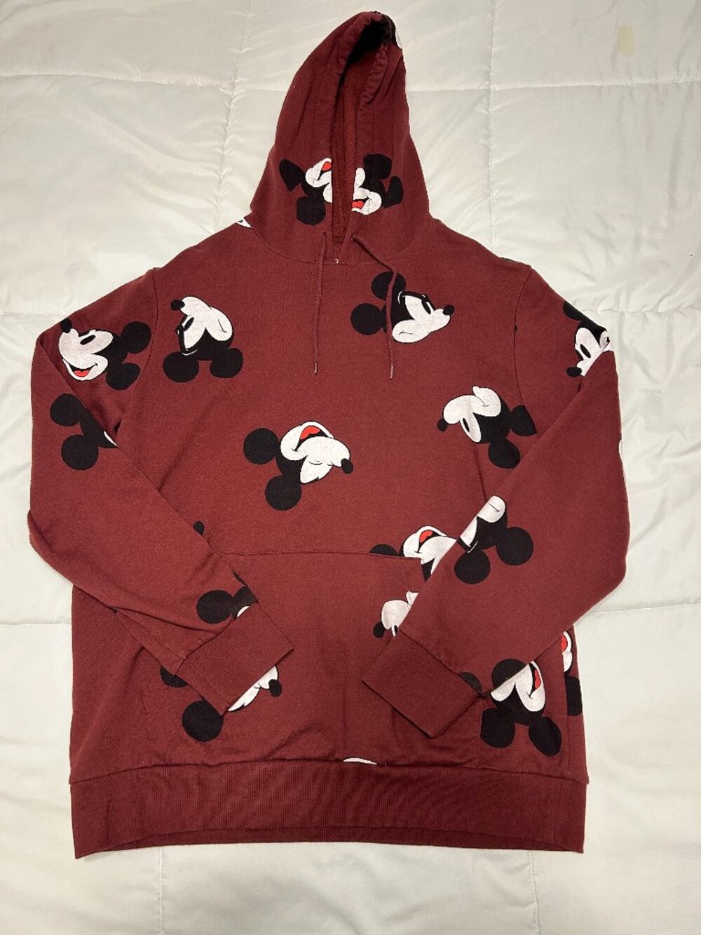Disney Mickey Mouse Mens Hoodie Large Maroon All Over Graphic Print Pockets